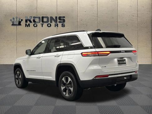 Used 2024 Jeep Grand Cherokee Limited 4xe AWD/4WD image 6
