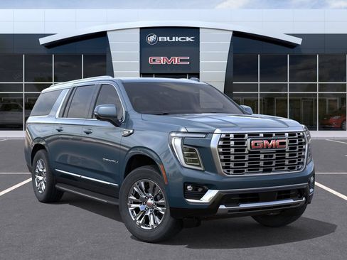 New 2026 GMC Yukon XL Denali w/ Advanced Technology Package AWD/4WD image 8