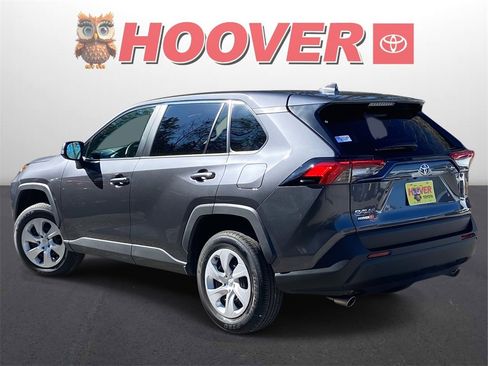 Used 2025 Toyota RAV4 LE image 5