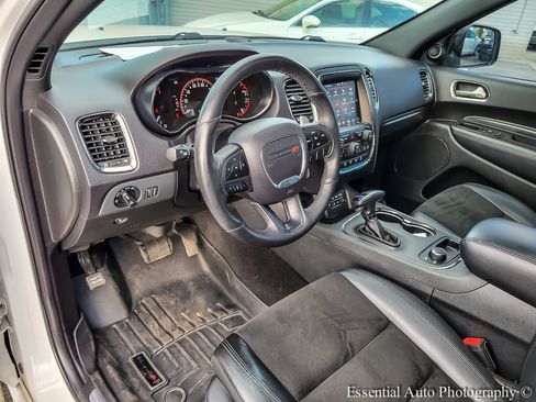 Used 2019 Dodge Durango R/T w/ Blacktop Package AWD/4WD image 9