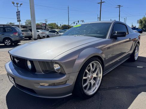 Used 2007 Ford Mustang GT Premium RWD image 6
