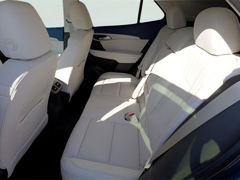 New 2026 Buick Envision Avenir image 23