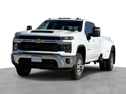 New 2026 Chevrolet Silverado 3500 LT w/ Safety Package