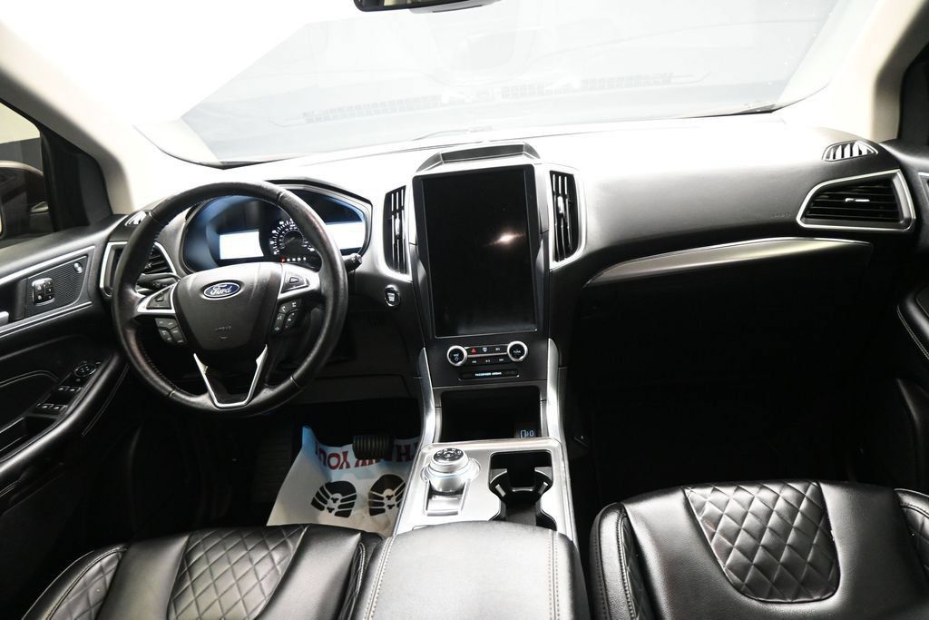 Certified 2023 Ford Edge Titanium AWD/4WD image 14