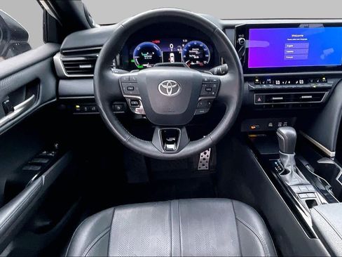 Used 2025 Toyota Camry XSE w/ Premium Plus Package FWD image 6