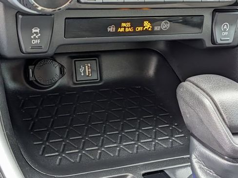 Used 2023 Toyota RAV4 XLE image 16