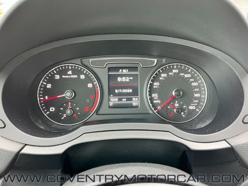 Used 2018 Audi Q3 2.0T Premium image 19