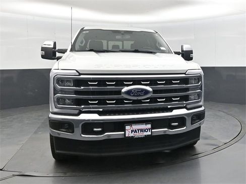 Used 2024 Ford F250 Lariat w/ Lariat Ultimate Package image 9
