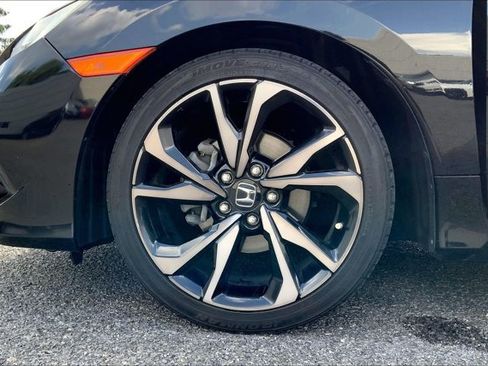 Used 2019 Honda Civic Sport image 8