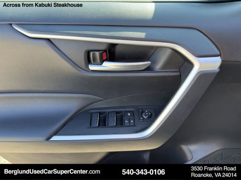 Used 2024 Toyota RAV4 XLE image 15