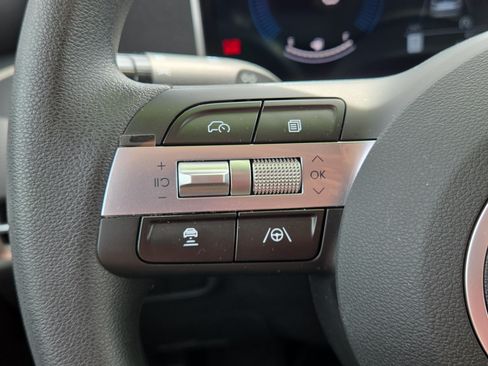 Used 2026 Hyundai Tucson SEL FWD image 12