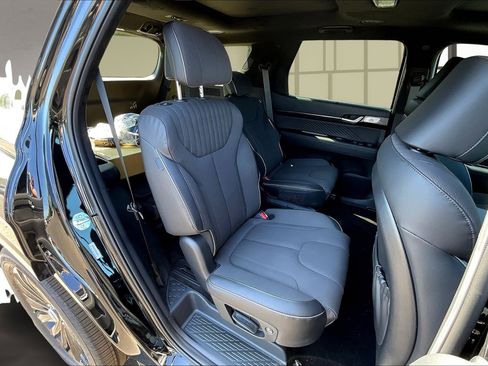 New 2025 Hyundai Palisade Calligraphy image 10