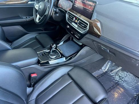 Used 2023 BMW X4 xDrive30i image 15