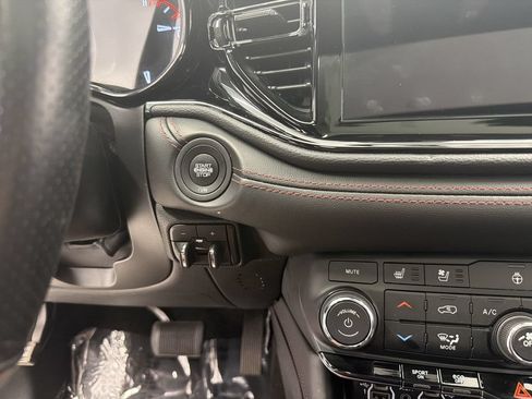 Used 2022 Dodge Durango R/T w/ Blacktop Package AWD/4WD image 20
