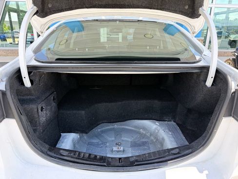 Used 2019 Ford Fusion SE FWD image 33