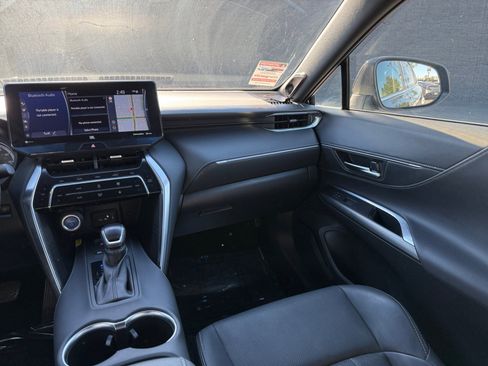 Used 2021 Toyota Venza Limited w/ Advanced Technology Package image 23