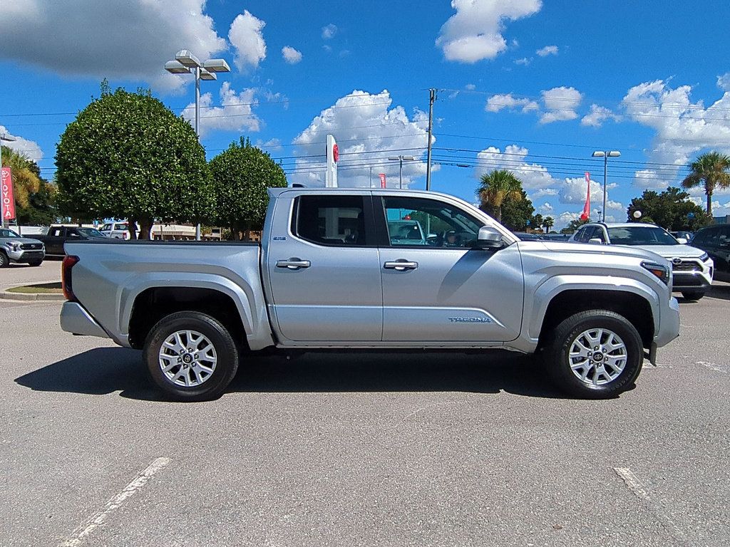 Certified 2024 Toyota Tacoma SR5 AWD/4WD image 2