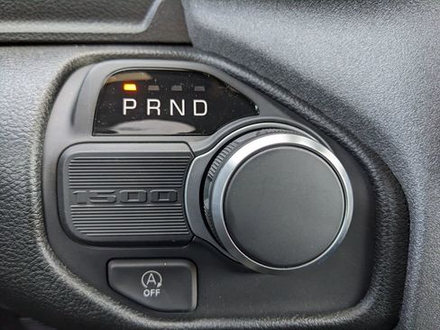 New 2026 RAM 1500 Express image 26