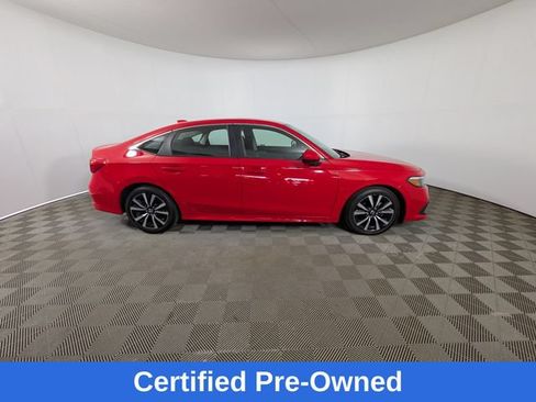 Used 2023 Honda Civic EX image 3