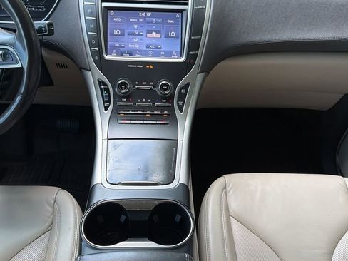 Used 2020 Lincoln Nautilus FWD w/ Equipment Group 101A image 19