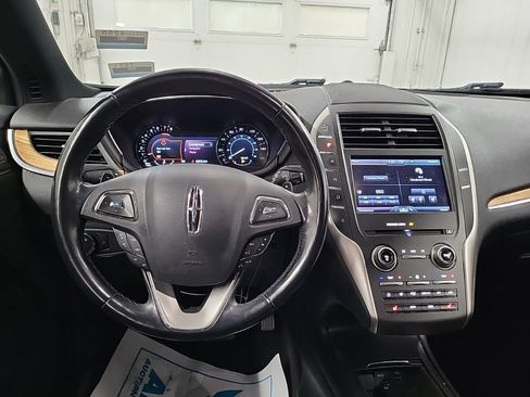 Used 2015 Lincoln MKC AWD w/ Equipment Group 101A Select image 8