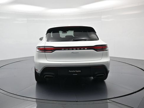 Certified 2026 Porsche Macan AWD/4WD image 29