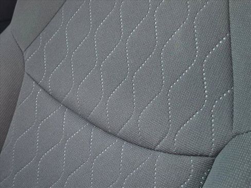Used 2021 Toyota Corolla LE FWD image 18