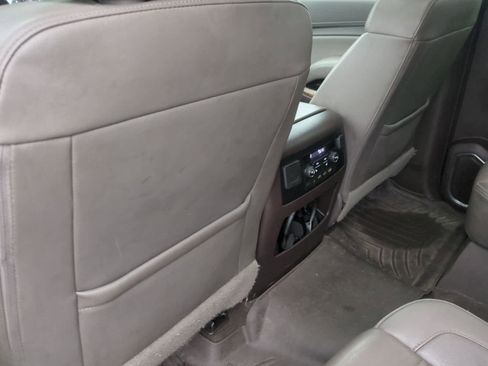 Used 2019 GMC Yukon XL Denali w/ Denali Ultimate Package image 18
