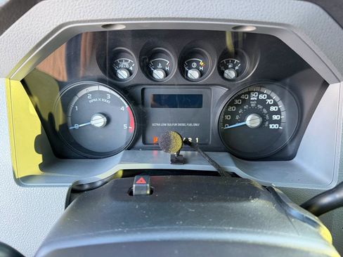 Used 2016 Ford F350 XL w/ Power Equipment Group image 26