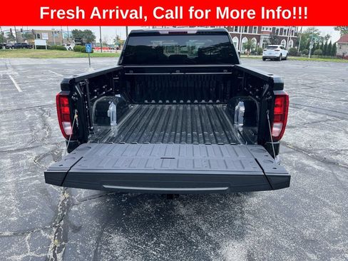 Used 2024 GMC Sierra 1500 Elevation AWD/4WD image 36