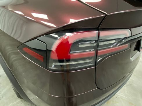 Used 2023 Tesla Model X AWD/4WD image 13