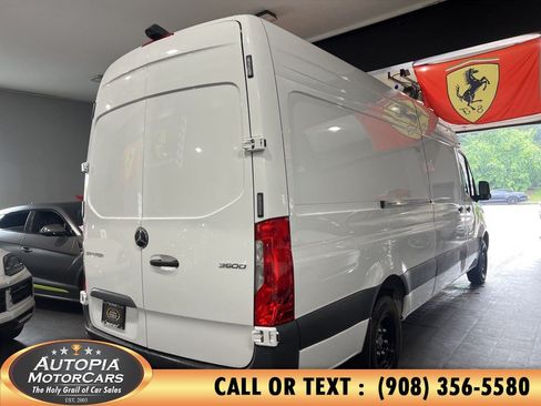 Used 2025 Mercedes-Benz Sprinter 3500 w/ Parking Package image 5