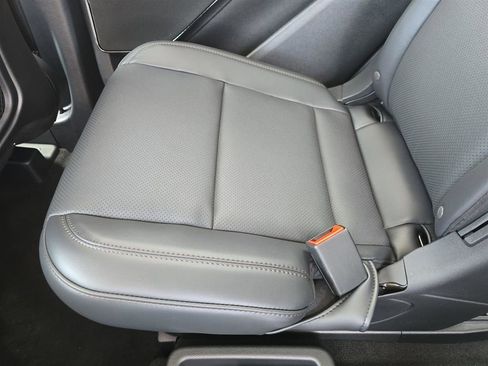 New 2025 Lincoln Aviator 2WD w/ Equipment Group 101A image 17