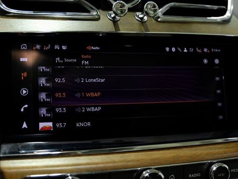 Used 2023 Bentley Bentayga Speed AWD/4WD image 30