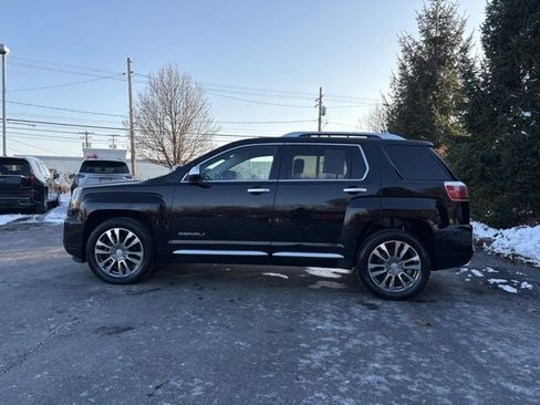 Used 2017 GMC Terrain Denali image 1
