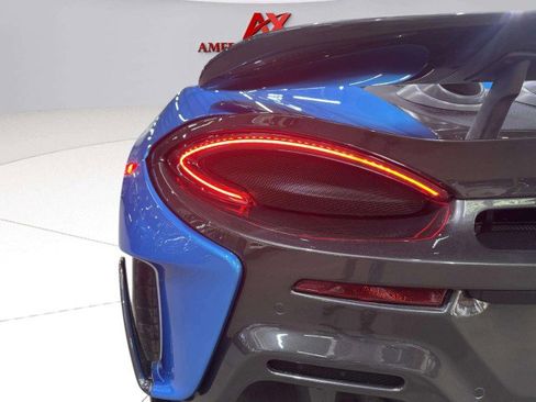 Used 2020 McLaren 600LT image 33