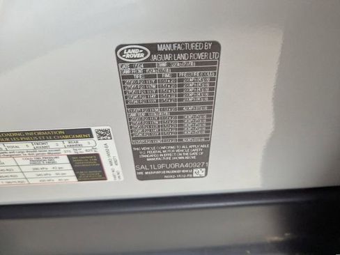 Used 2024 Land Rover Range Rover Sport Dynamic SE image 34