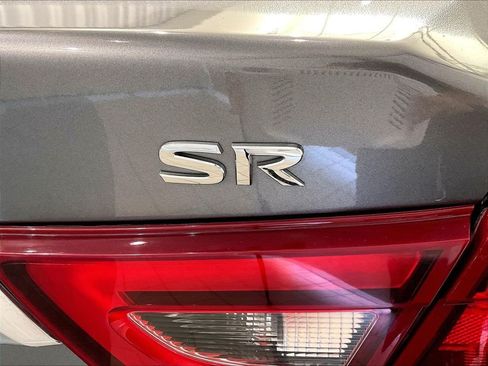 Used 2016 Nissan Maxima SR FWD image 28