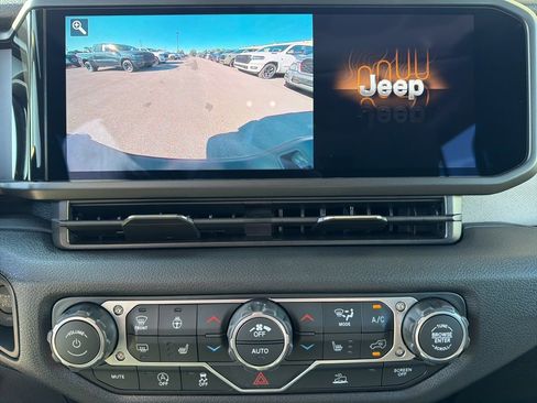 New 2026 Jeep Gladiator Sport image 32