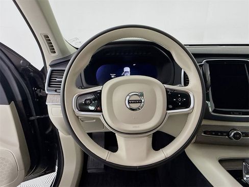 Used 2023 Volvo XC90 B6 Plus w/ Protection Package Premier image 12