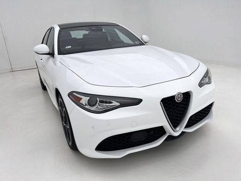 Used 2020 Alfa Romeo Giulia Ti Sport w/ Quick Order Package 22S Sport image 7