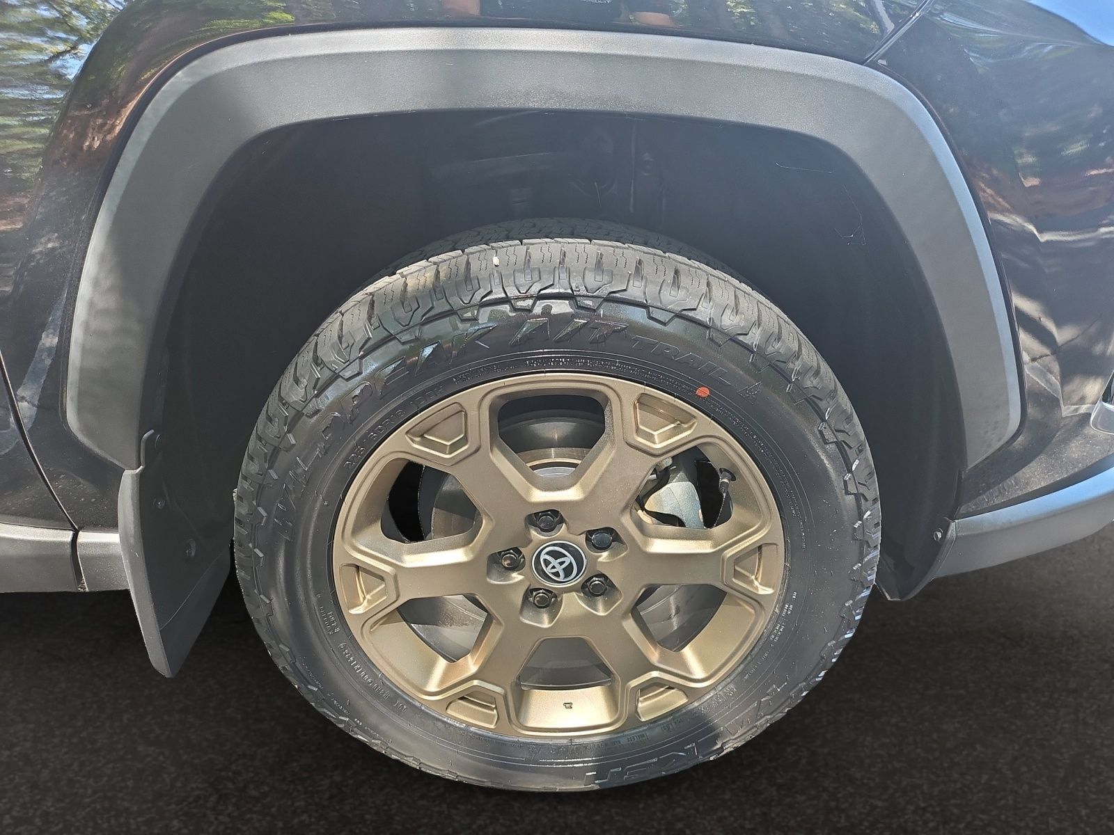 Used 2024 Toyota RAV4 AWD Hybrid image 41