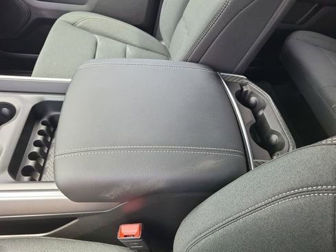 New 2026 RAM 1500 4x4 Crew Cab image 22