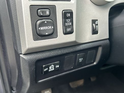 Used 2007 Toyota Tundra SR5 image 17