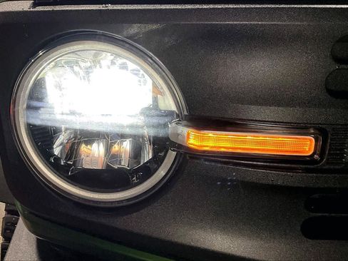 Used 2022 Ford Bronco 2-Door w/ Sasquatch Package image 40