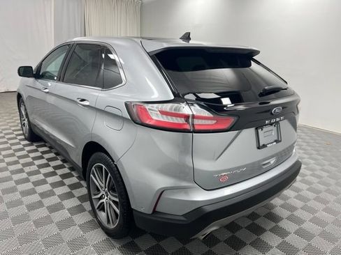 Used 2021 Ford Edge Titanium w/ Equipment Group 301A AWD/4WD image 6