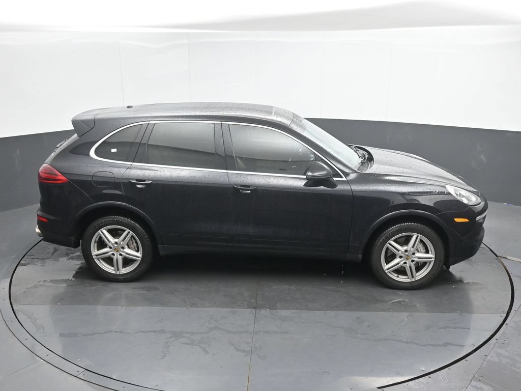 Used 2017 Porsche Cayenne S AWD/4WD image 30