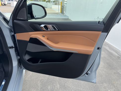 New 2026 BMW X5 sDrive40i w/ M Sport Package image 8