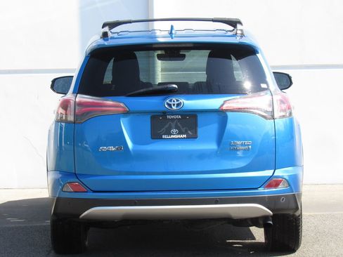 Used 2016 Toyota RAV4 Limited w/ Advanced Technology Package AWD/4WD image 7