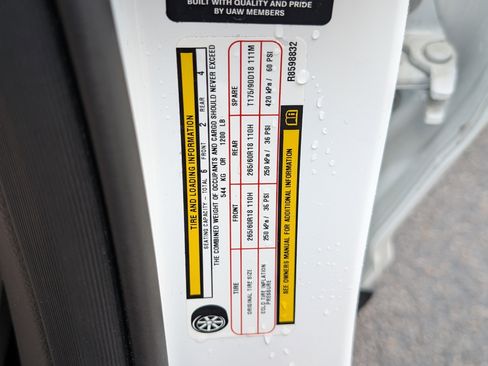 Used 2024 Jeep Grand Cherokee L Limited w/ Luxury Tech Group II AWD/4WD image 40